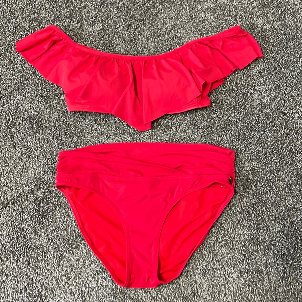 La Vie En Rose Off shoulder ruffle bikini
